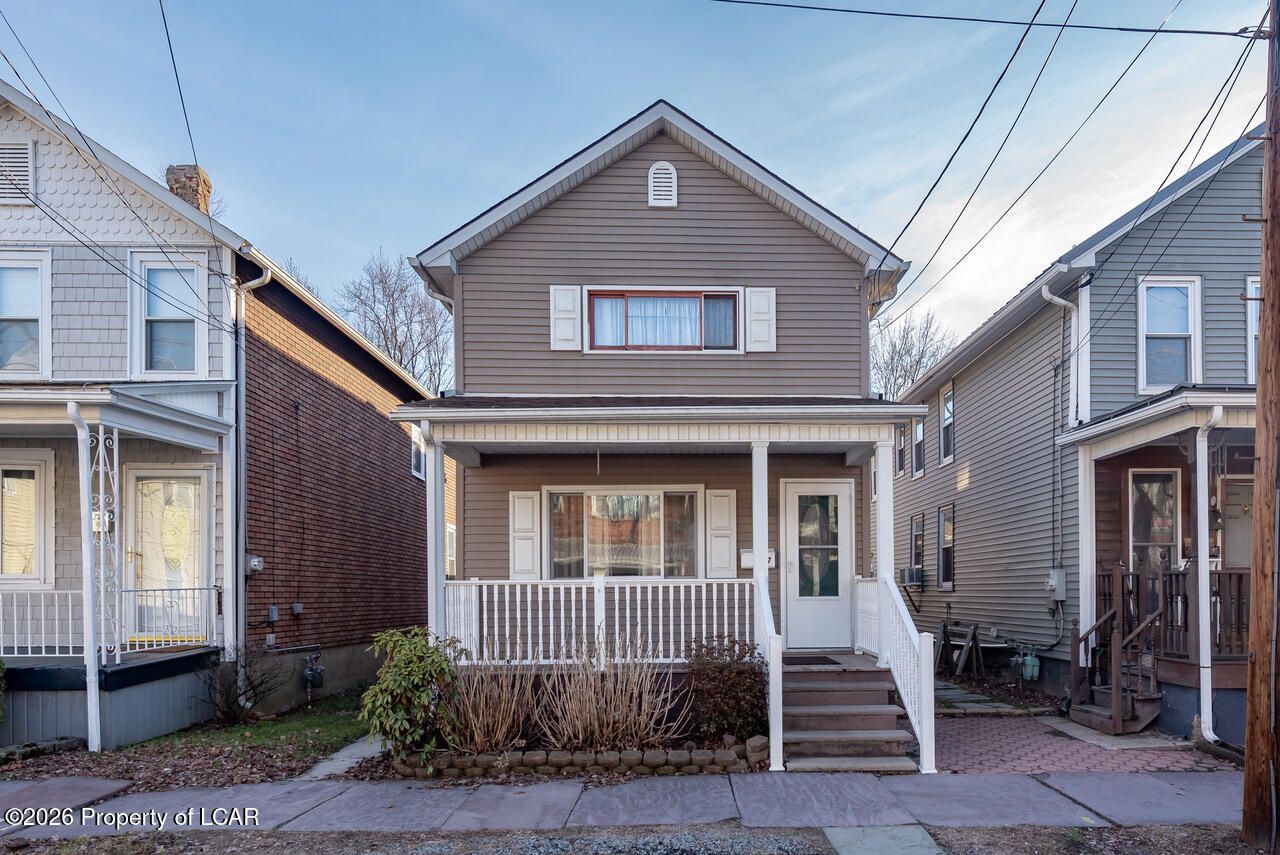 17 Manhattan Street Ashley, PA 