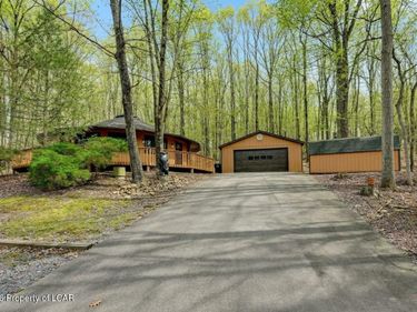 209 Bear Run Drive, Beech Mountain Lakes, PA 18222