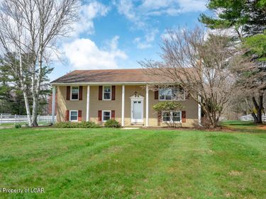 461 Machell Avenue, Dallas, PA 18612