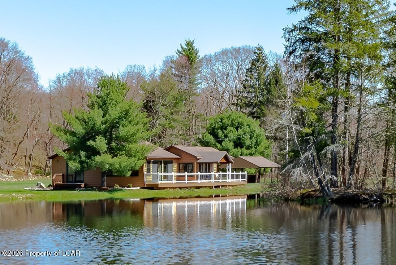 7719 Blue Ridge Trail Wapwallopen, PA 