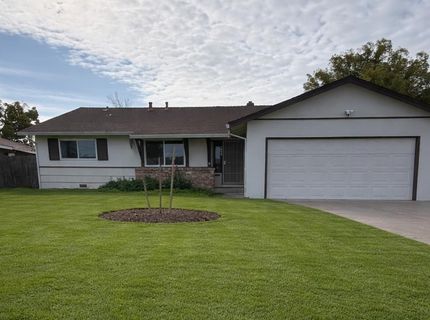 1910 66th Ave, Sacramento, CA 95822 Photo