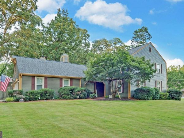 3341 Edgewood Circle, Gainesville, GA 30506