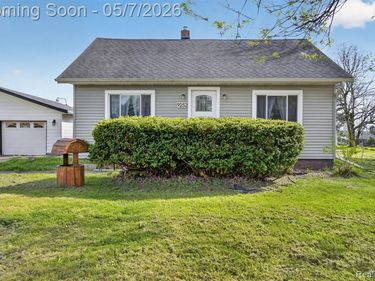 9252 E Brooks Road, Vernon Twp, MI 48449