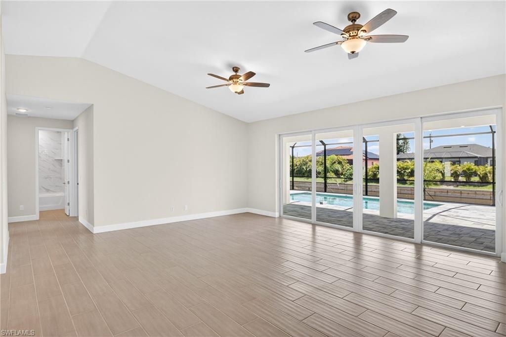122 SW 21st Ter, Cape Coral, FL 33991 Photo