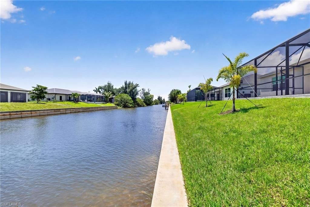 122 SW 21st Ter, Cape Coral, FL 33991 Photo