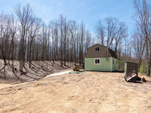 47 3/4 Road S, Cadillac, MI 49601