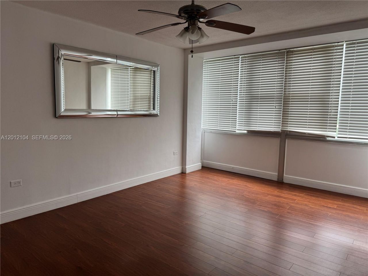 7545 E Treasure Dr, Unit 5G, North Bay Village, FL 33141 Photo