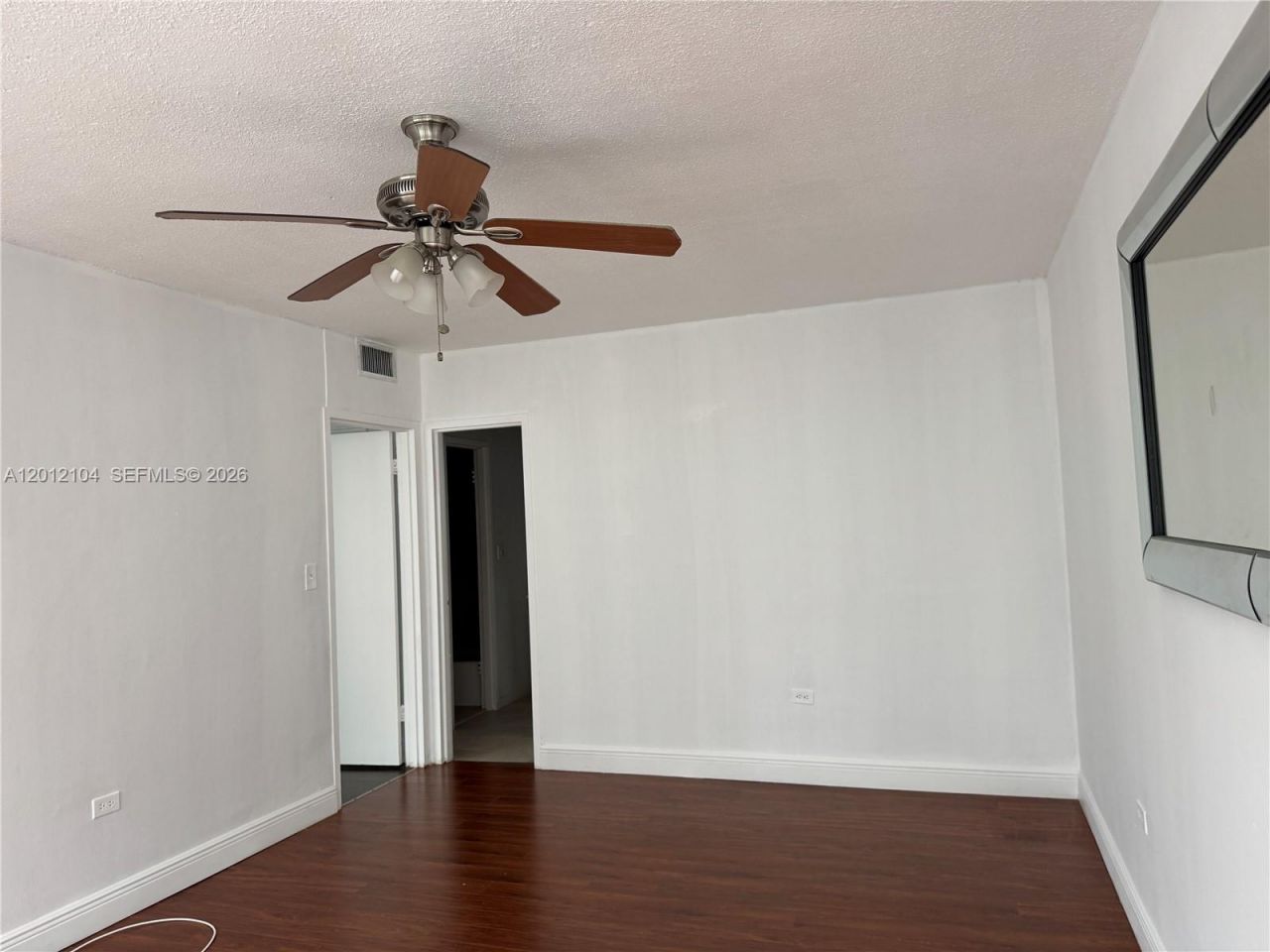 7545 E Treasure Dr, Unit 5G, North Bay Village, FL 33141 Photo