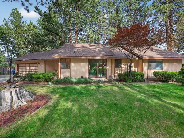 19973 Double Tree Court, Bend, OR 97702