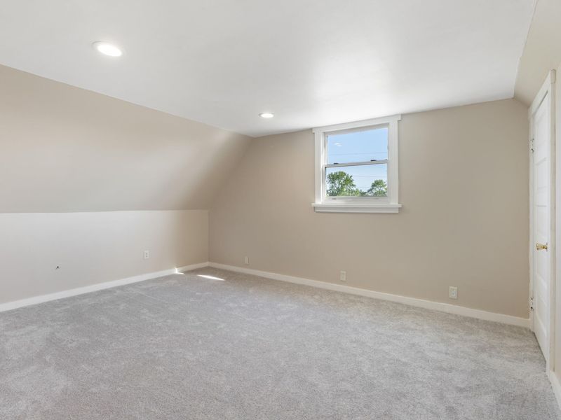 1625 E Pleasant Street, Springfield, OH 45505 Photo 12