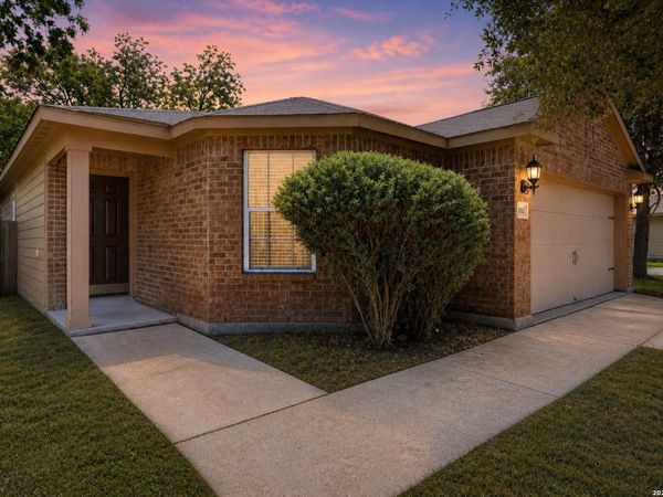 6050 Luckey Run, San Antonio, TX 78252