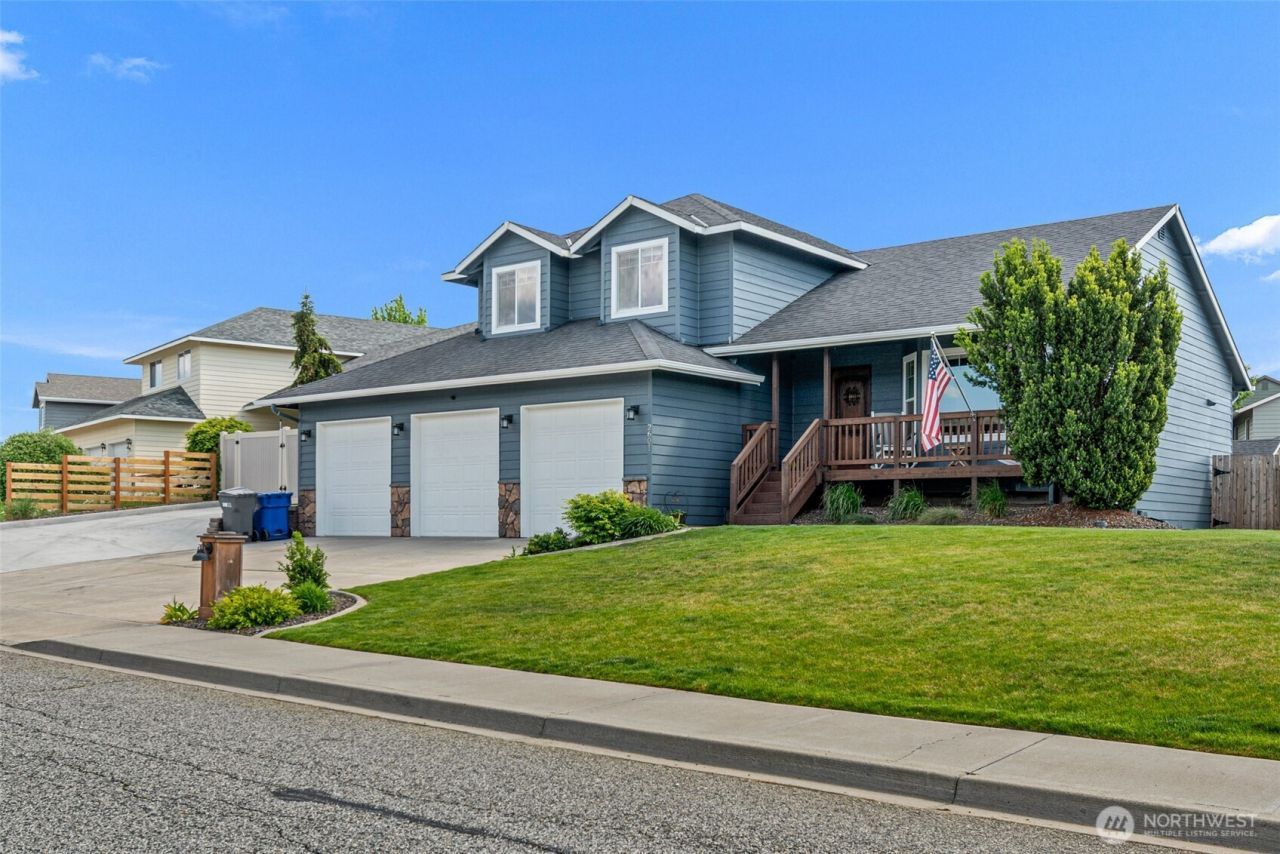2601 Aviation Dr, East Wenatchee, WA 98802 Main Photo
