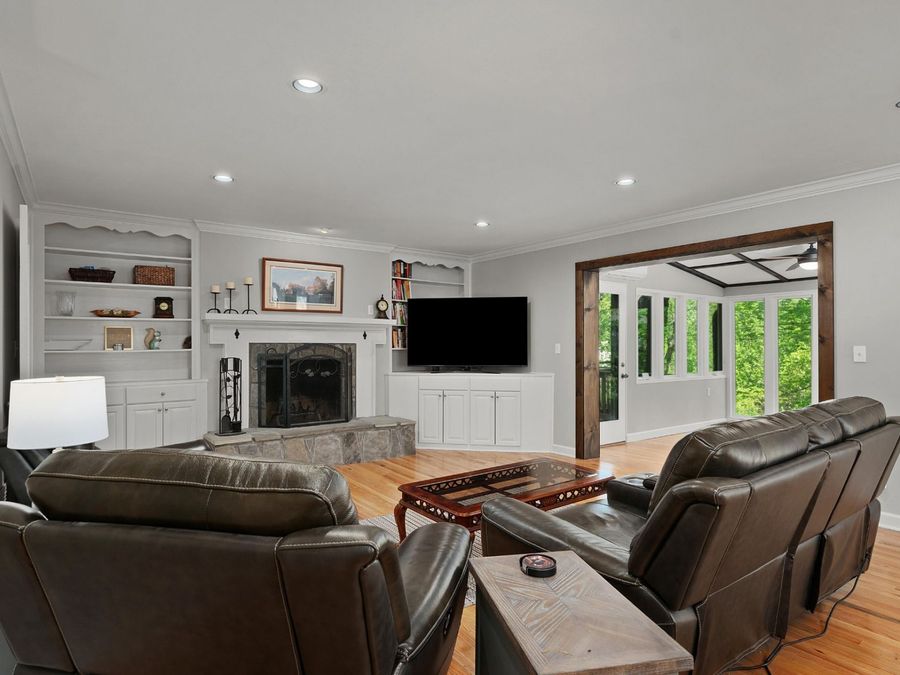 Property Image 24