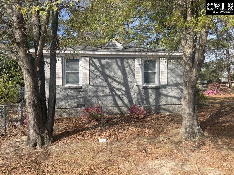 1146 Castle Pinckney Road  Photo 5