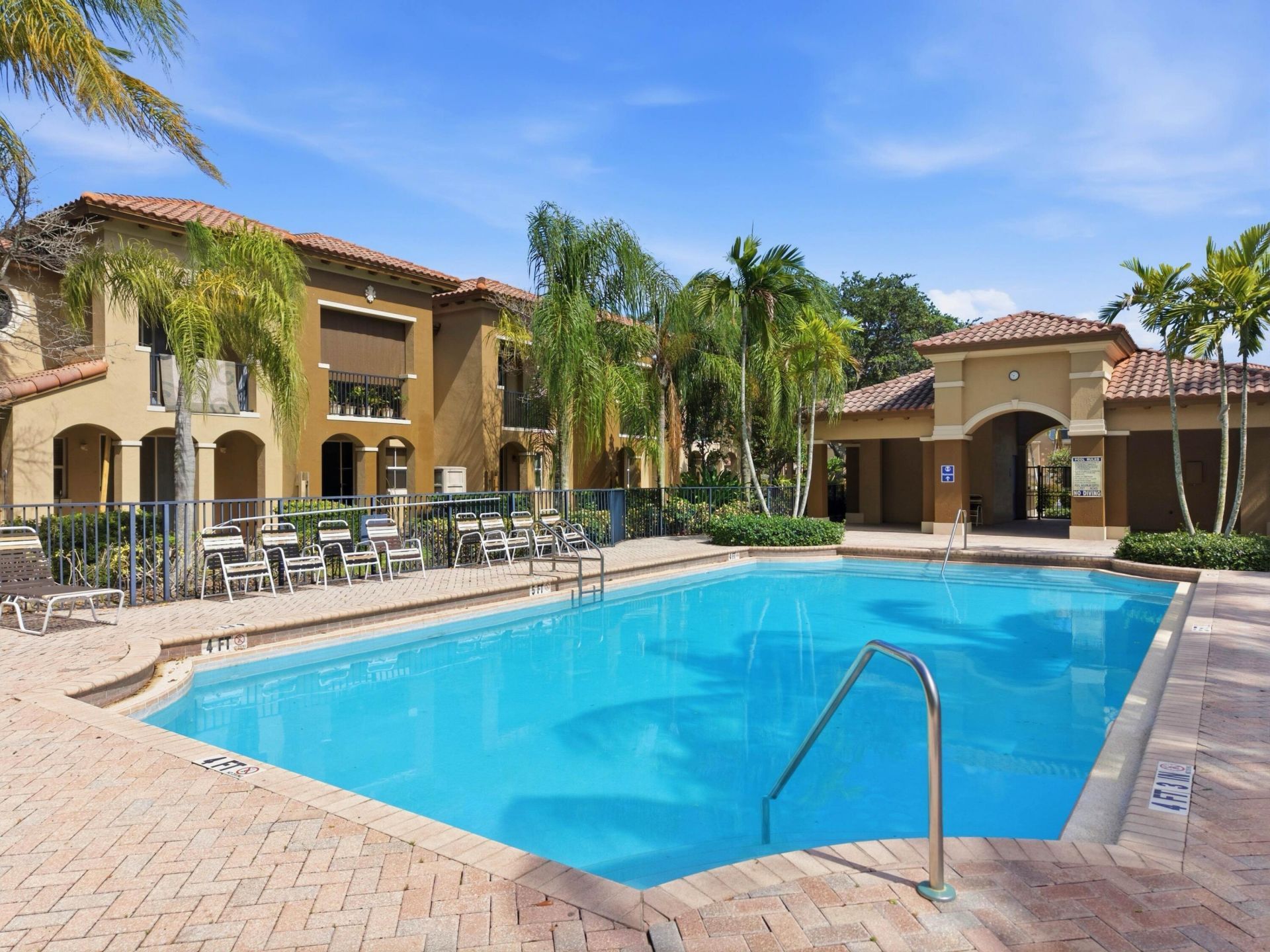 2914 Hope Valley Street, Unit 2108, West Palm Beach, FL 33411 Photo