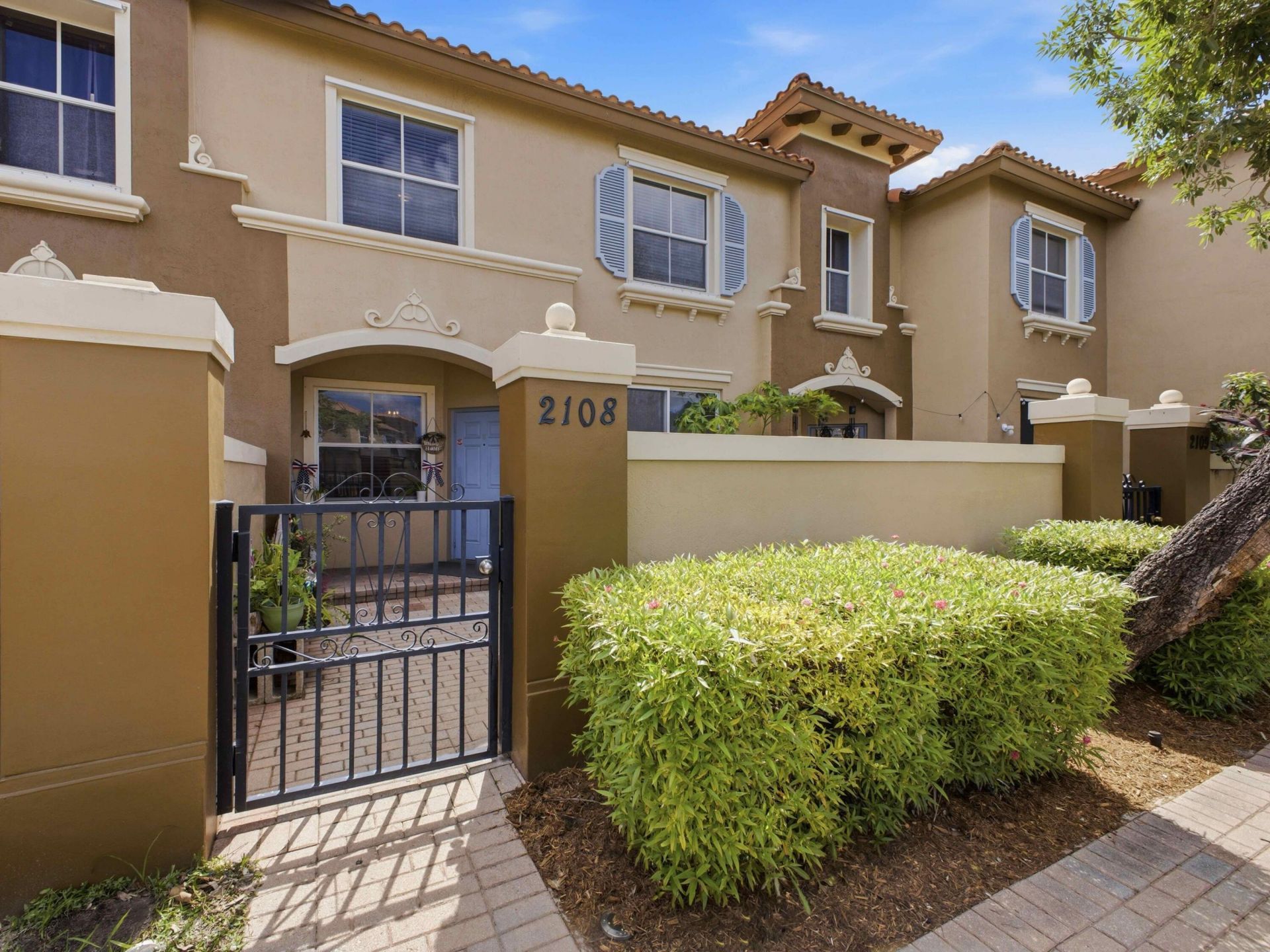 2914 Hope Valley Street, Unit 2108, West Palm Beach, FL 33411 Photo