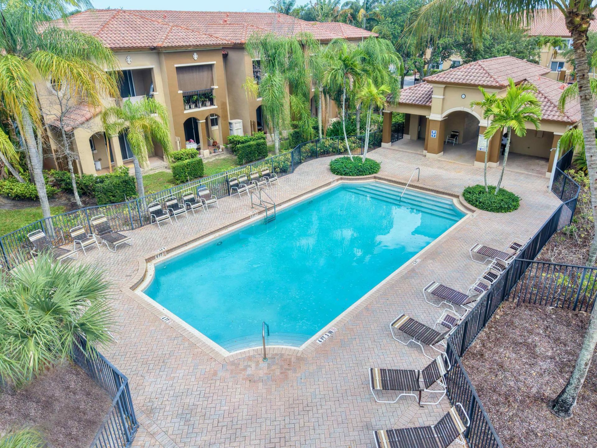 2914 Hope Valley Street, Unit 2108, West Palm Beach, FL 33411 Photo