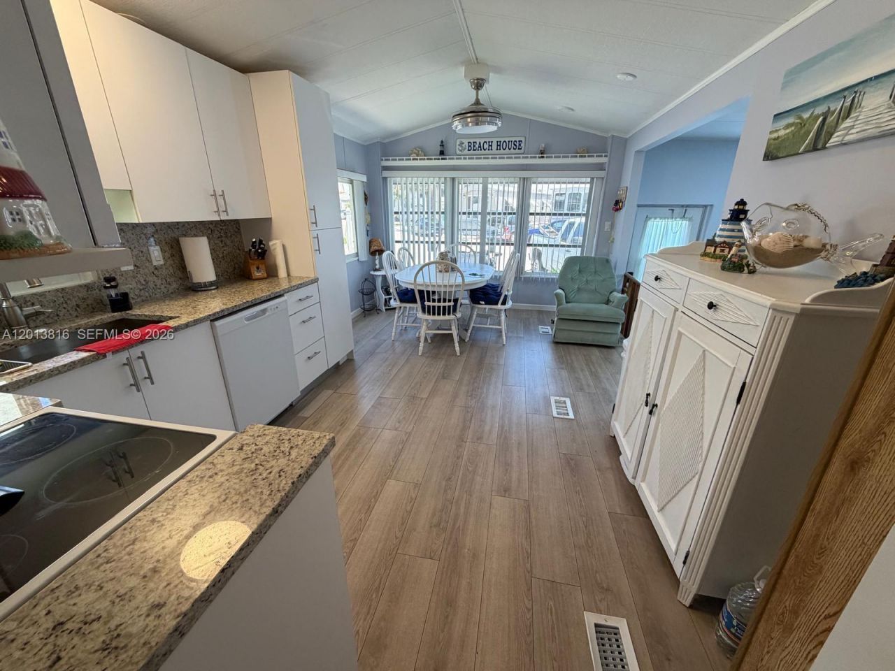 979 Nettles Blvd, Jensen Beach, FL 34957 Photo