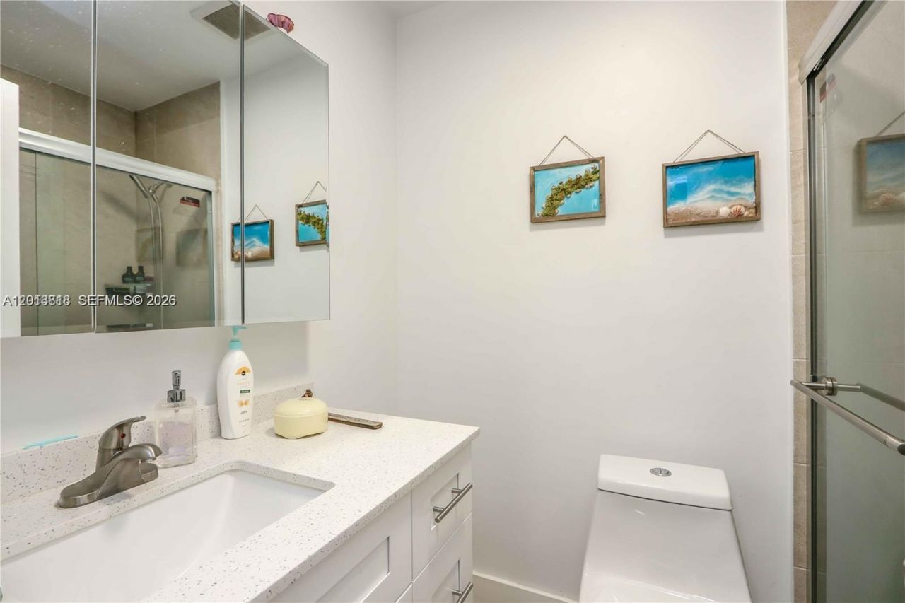 30 SW 108th Ave, Unit 7G, Sweetwater, FL 33174 Photo