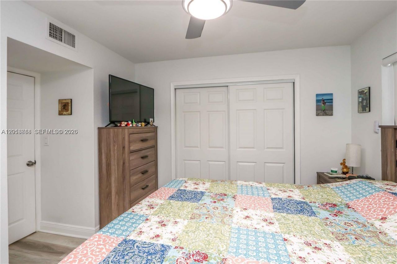 30 SW 108th Ave, Unit 7G, Sweetwater, FL 33174 Photo