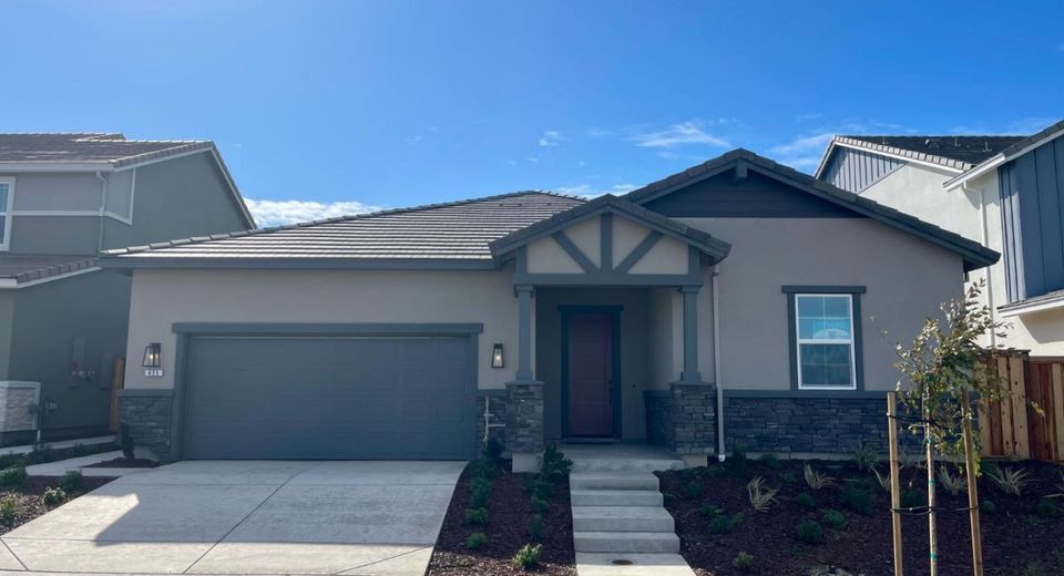 409 Diamond Springs Ct, Roseville, CA 95747 Photo