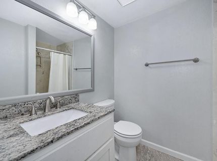 212 Wales Dr, Folsom, CA 95630 Photo