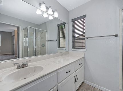 212 Wales Dr, Folsom, CA 95630 Photo