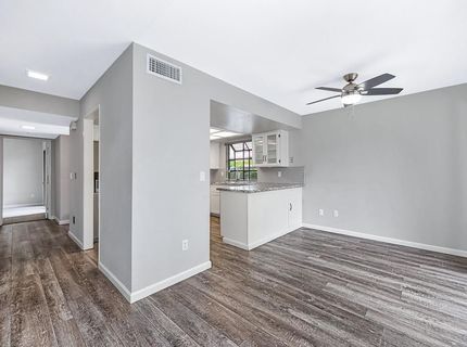 212 Wales Dr, Folsom, CA 95630 Photo