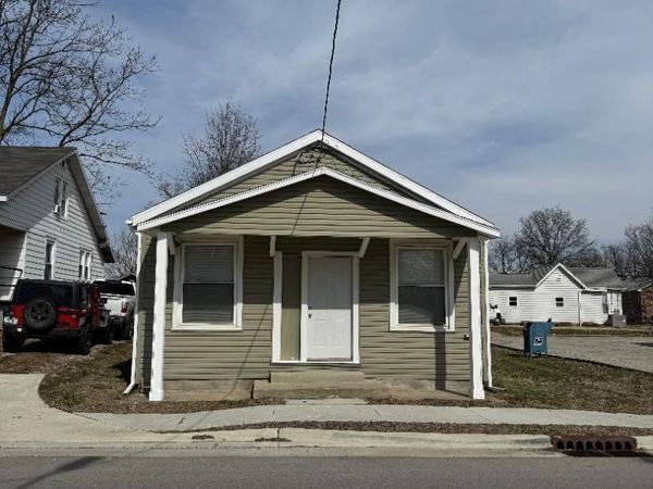 10860 MAIN Street, Cynthiana, IN 47612