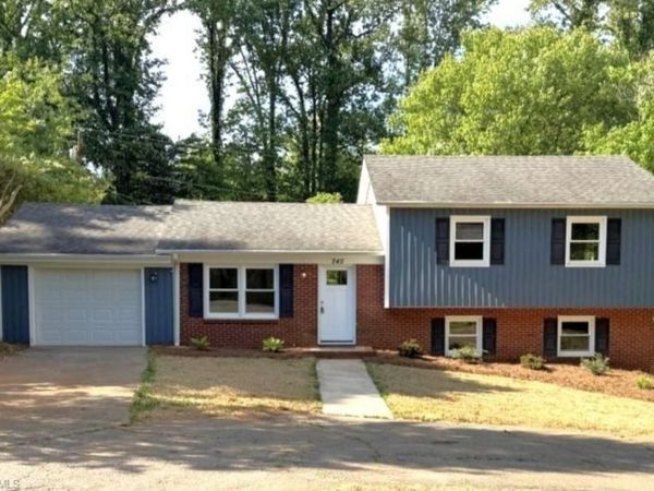 245 Logan Court, King, NC 27021