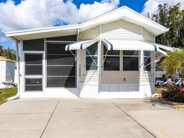 1604 N MANATEE LOOP , PUNTA GORDA, FL 33950