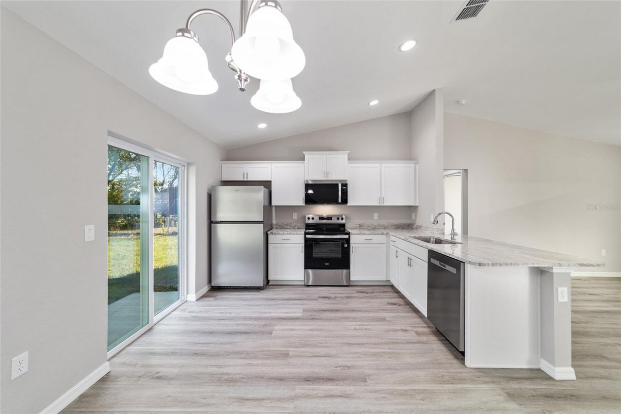 32 Olive Circle Loop, Ocala, FL 34472 Photo