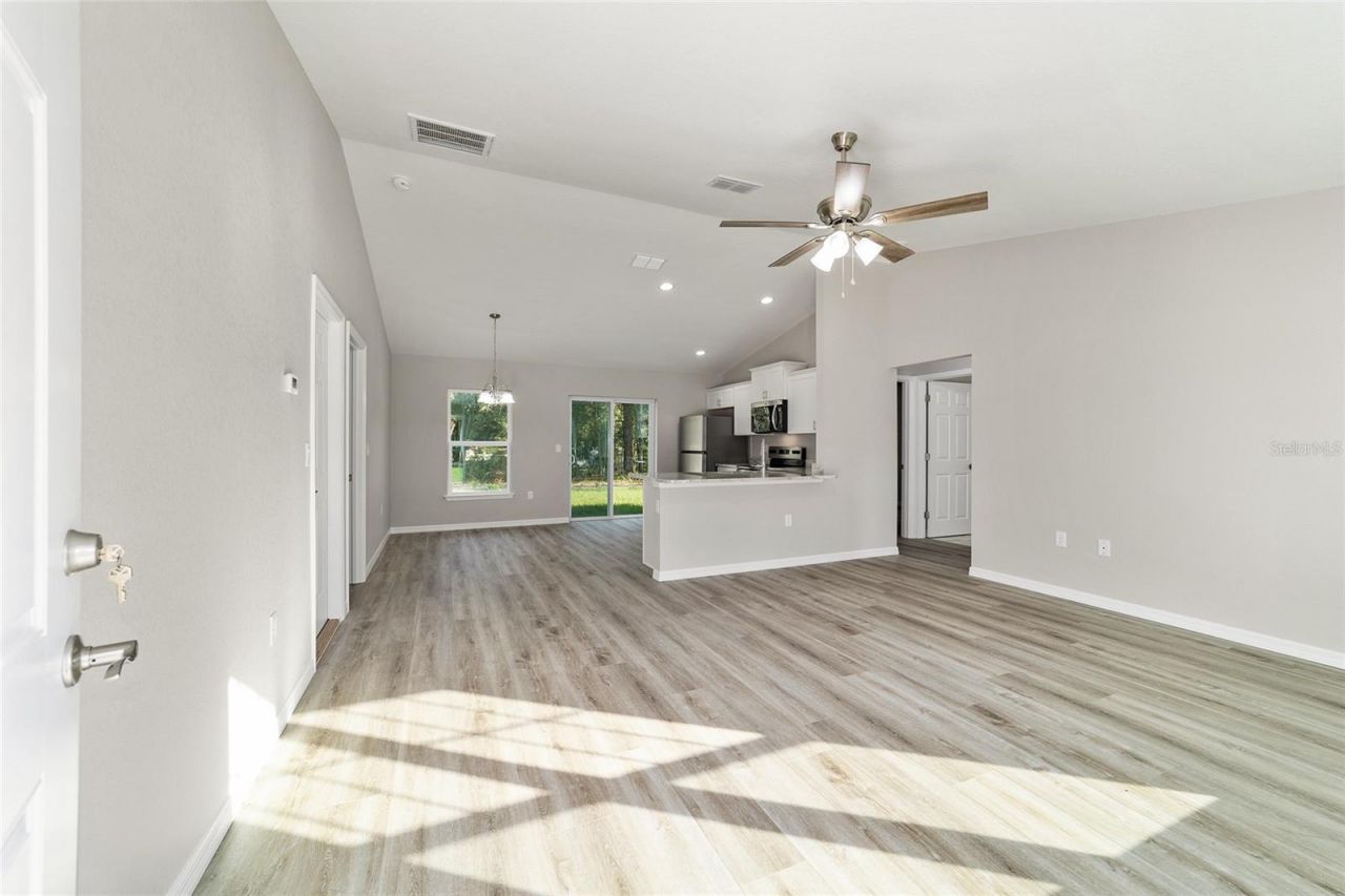 32 Olive Circle Loop, Ocala, FL 34472 Photo