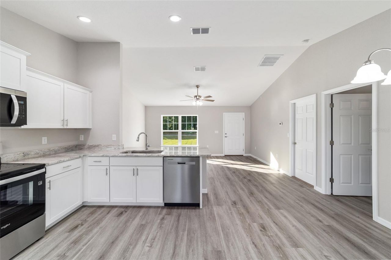 32 Olive Circle Loop, Ocala, FL 34472 Photo
