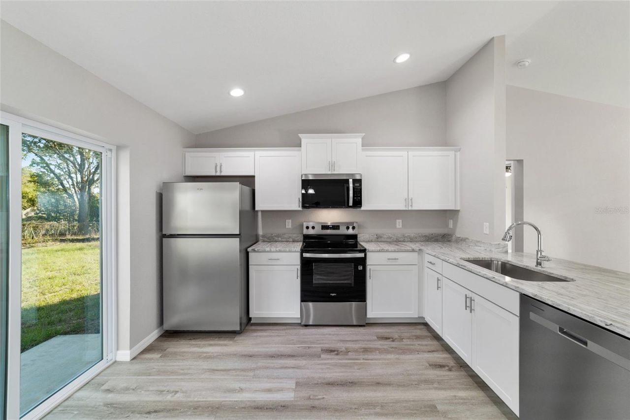 32 Olive Circle Loop, Ocala, FL 34472 Photo