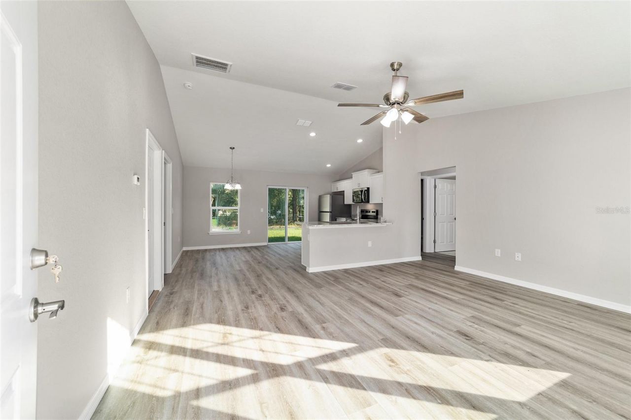 32 Olive Circle Loop, Ocala, FL 34472 Photo