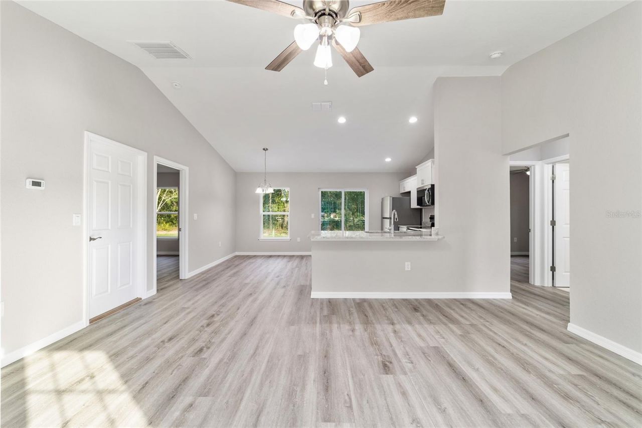 32 Olive Circle Loop, Ocala, FL 34472 Photo