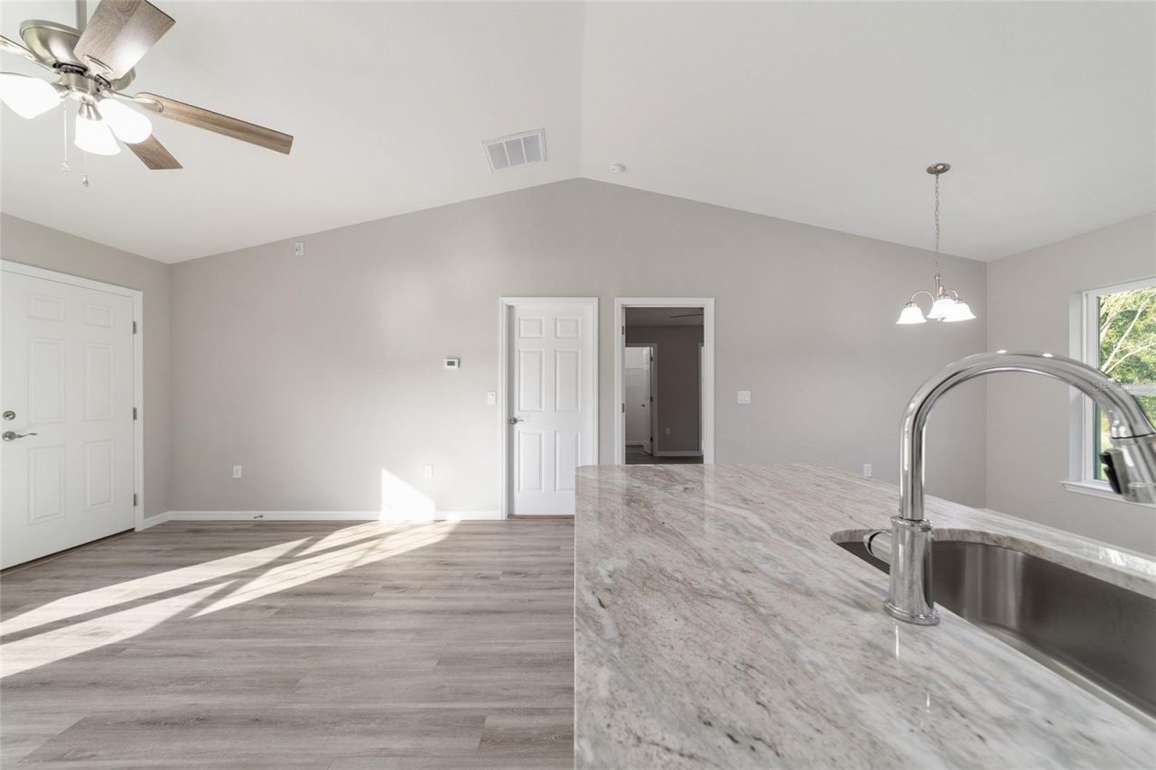 32 Olive Circle Loop, Ocala, FL 34472 Photo