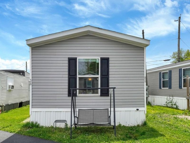 4285 Broadway , Unit D25, Grove City, OH 43123 Photo 3