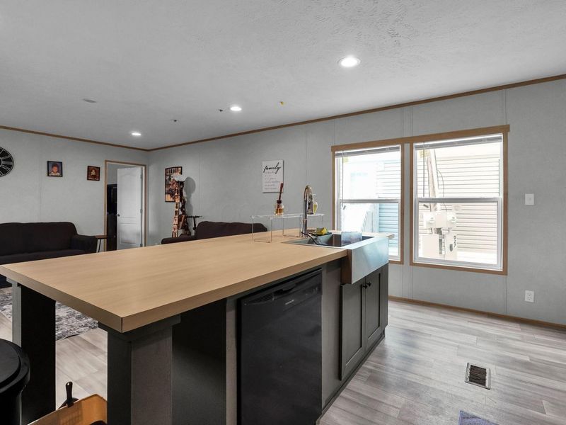 4285 Broadway , Unit D25, Grove City, OH 43123 Photo 8