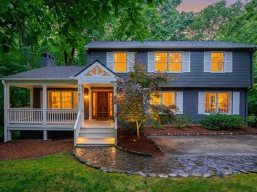 301 Woodhaven Road, Chapel Hill, NC 27514