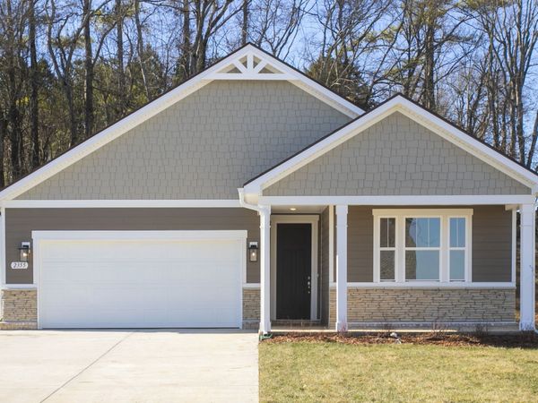 1554 Oak Spring Drive , Columbia, TN 38401