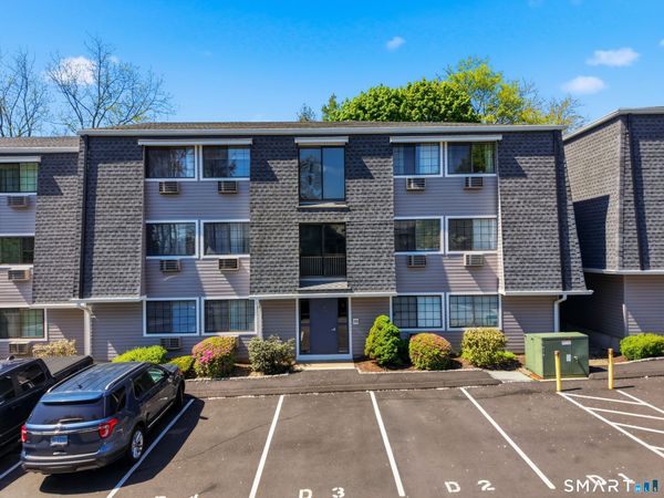 187 Flax Hill, Unit D1, Norwalk, CT 06854