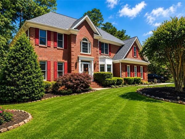 1630 Canterbury Pointe SE, Conyers, GA 30013