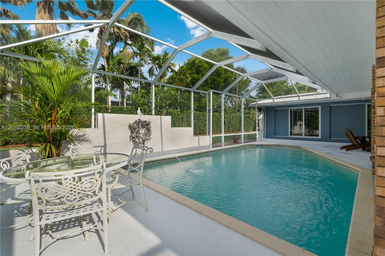 13401 SW 74th Ave, Pinecrest, FL 33156 Photo