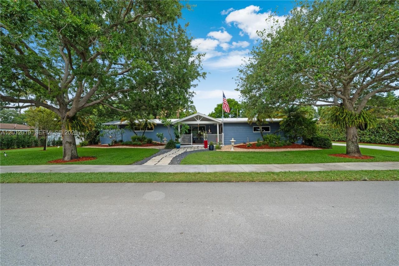 13401 SW 74th Ave, Pinecrest, FL 33156 Photo