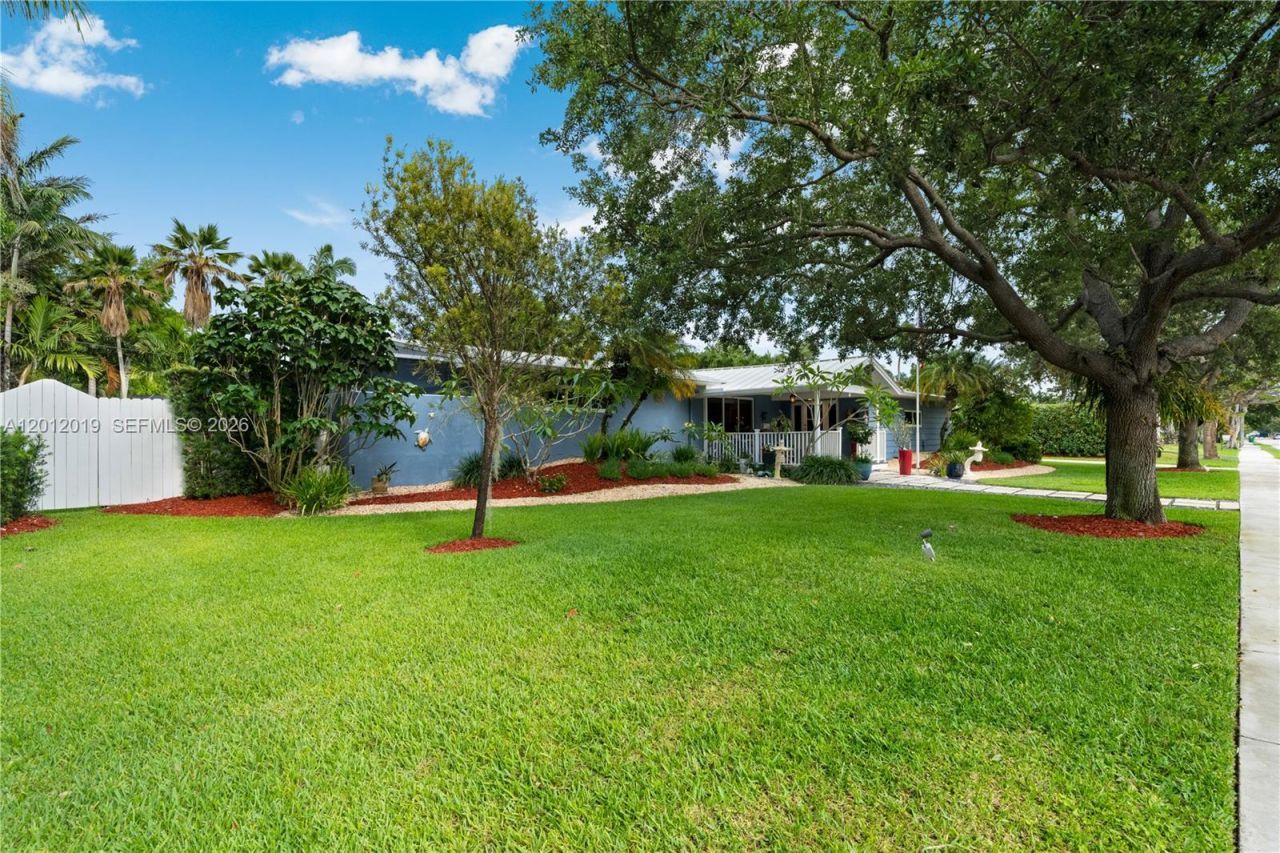 13401 SW 74th Ave, Pinecrest, FL 33156 Photo