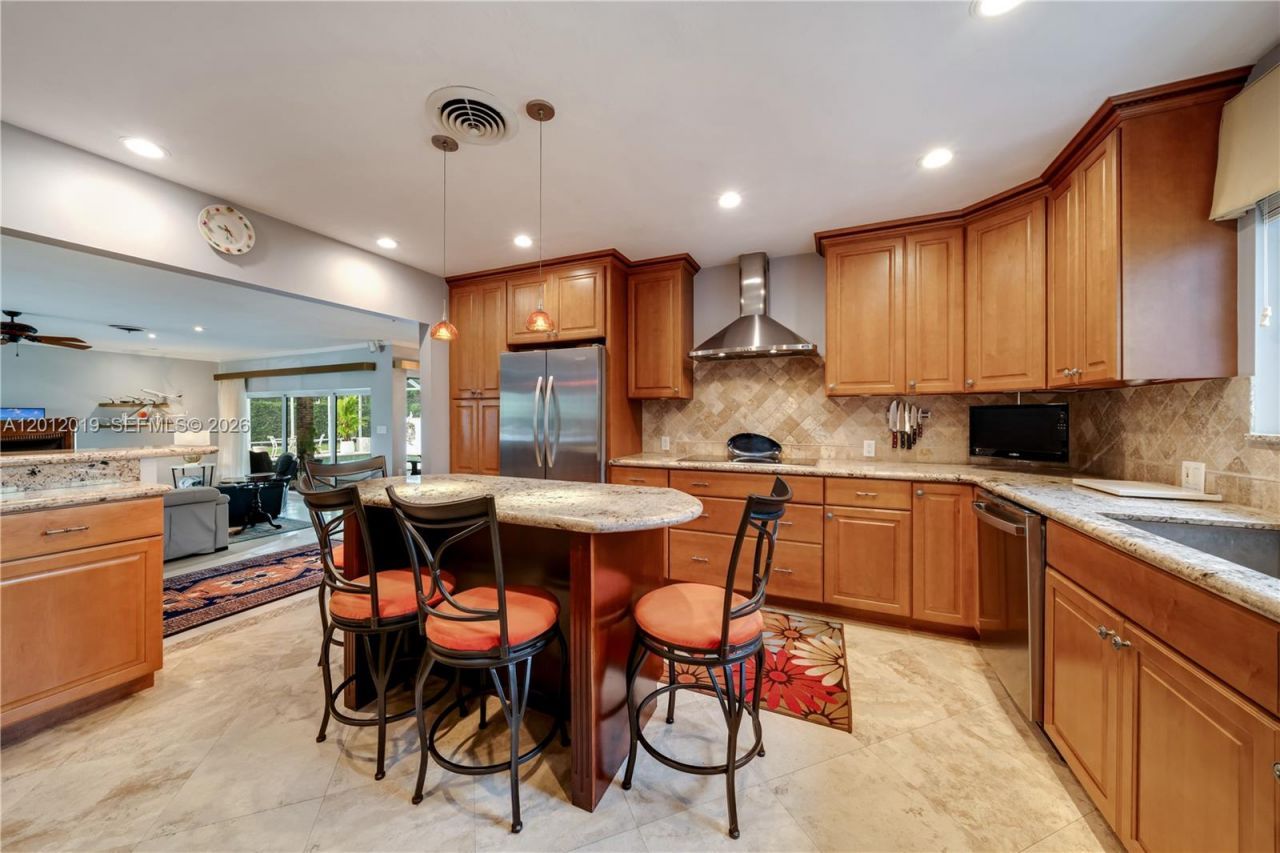 13401 SW 74th Ave, Pinecrest, FL 33156 Photo