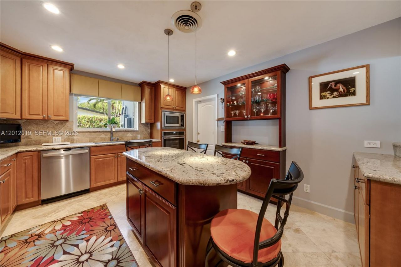 13401 SW 74th Ave, Pinecrest, FL 33156 Photo