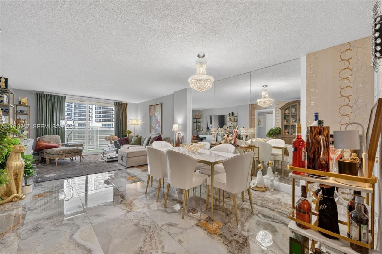 1880 S Ocean Dr, Unit 705, Hallandale Beach, FL 33009 Photo